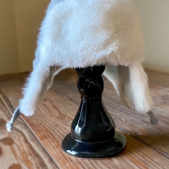 BabyGap faux-fur flannel trapper hat - Picture 5 of 8